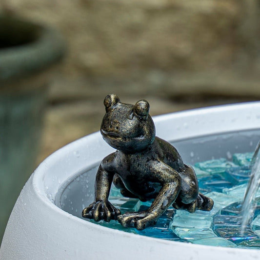Frankie The Sipping Frog - hydria