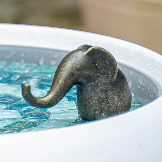 Eddie The Sipping Elephant - hydria