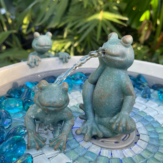Verdigris Frog Family